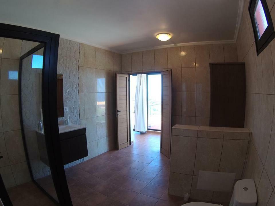 Sunset Paradise Villa ปอนตา ดู ปาร์โก ภายนอก รูปภาพ
